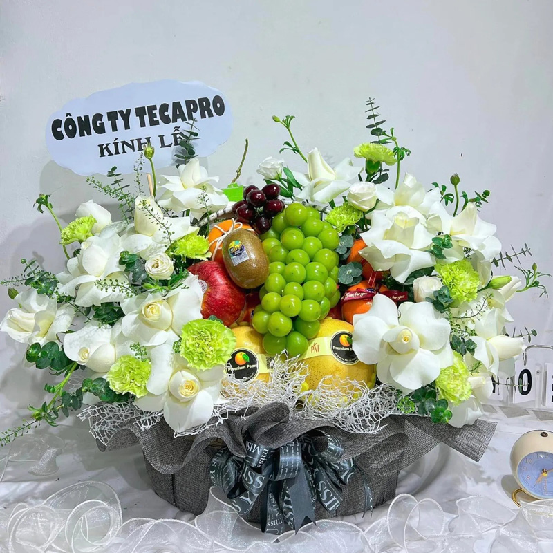 Đám giỗ nên đi quà gì khi gia chủ làm tiệc lớn?