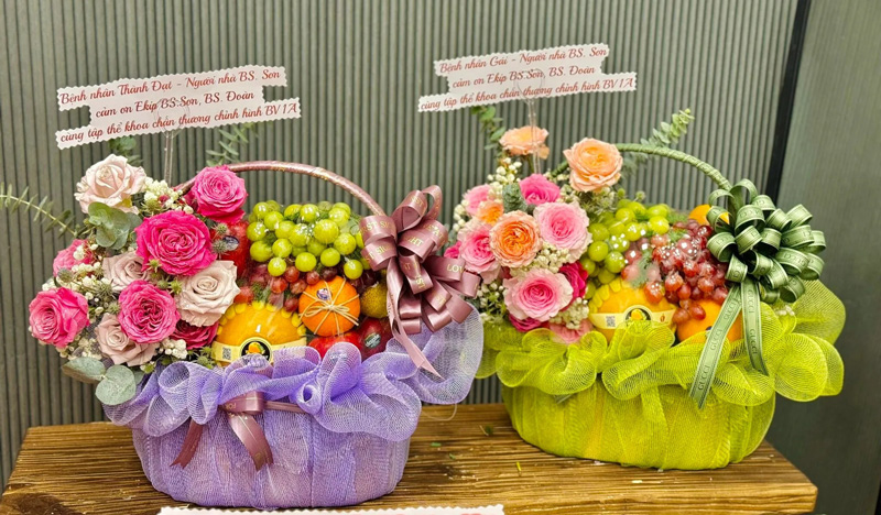 cách chọn giỏ trái cây tặng bác sĩ