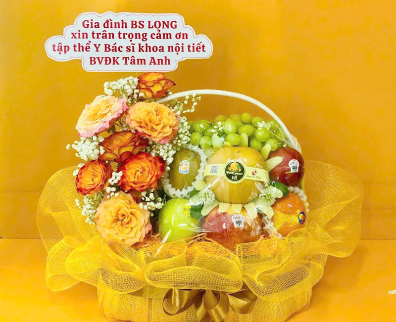 giỏ trái cây tặng bác sĩ